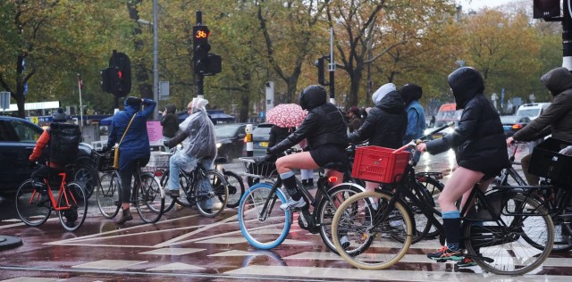 Fietsers in de regen